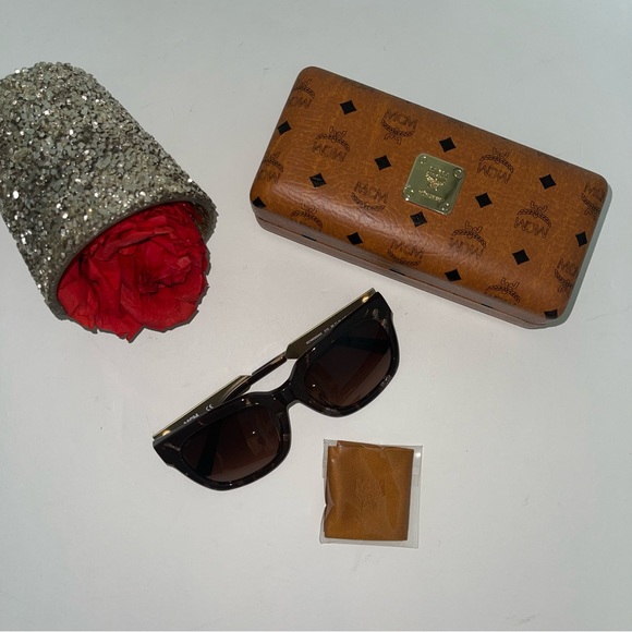 MCM 55mm Brown Modified Rectangle Sunglasses - Authentic -New W/Case & Cloth - Picture 4 of 16